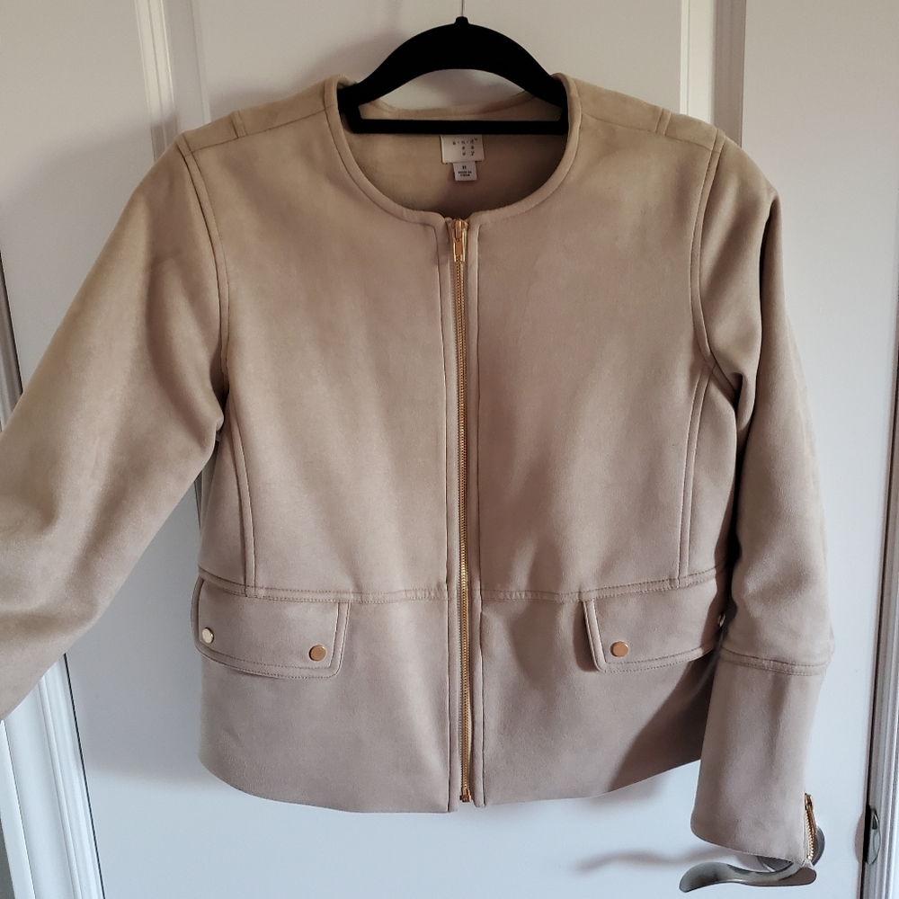Neutral faux suede lightweight jacket size medium